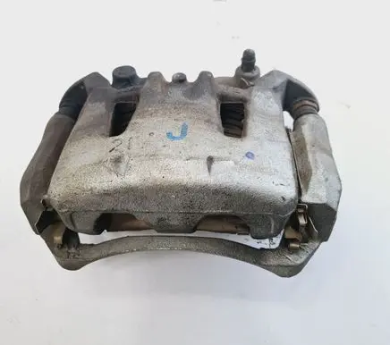 Nissan e-NV200 Front brake caliper