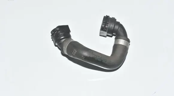 BMW 5 F10 F11 Engine coolant pipe/hose 7800104 11537800104