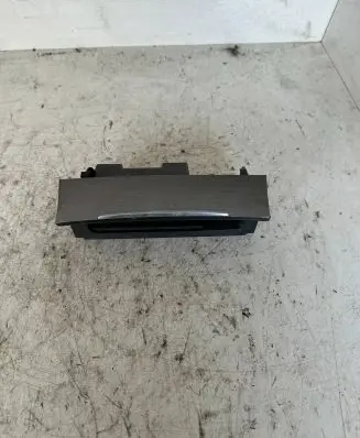Volkswagen PASSAT B7 Ashtray (front) 3c0863284k
