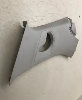 Peugeot 308 (C) pillar trim 9800072877