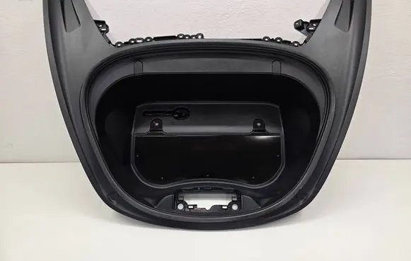 Tesla Model 3 Front trunk storage compartment 1081674-00-G