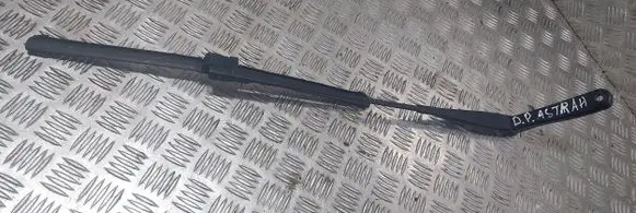 Opel Astra H Front wiper blade arm 13111220