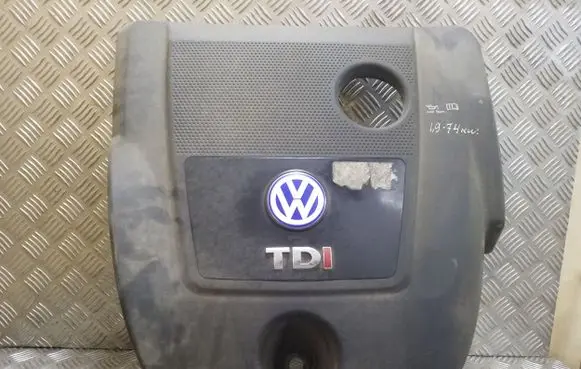 Volkswagen Golf IV Engine cover (trim) 06A103925AJ