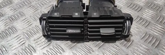 Jaguar XE Rear air vent grill BJ32014A22AD