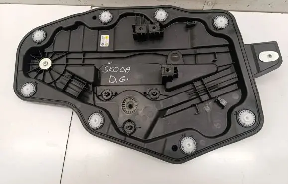 Skoda Enyaq iV Rear window lifting mechanism without motor 5LA839656B