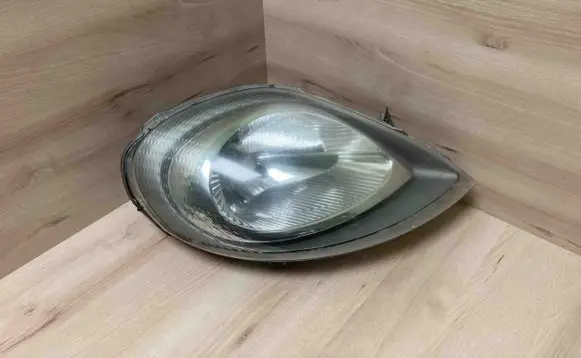 Opel Vivaro Headlight/headlamp 7700311372 91165720