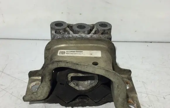 Ford Transit Custom Engine mount bracket 01380040080