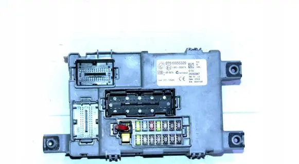 Fiat Doblo Fuse module 00518855320