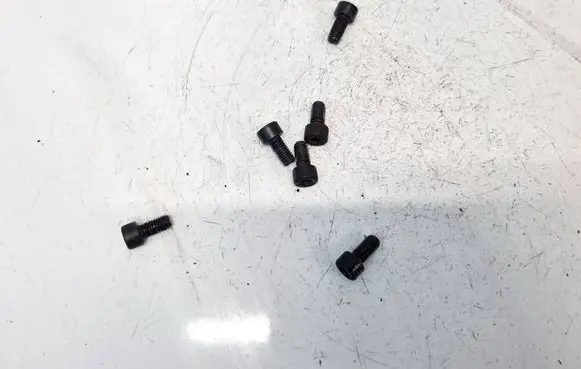 Mercedes-Benz Sprinter W901 W902 W903 W904 Nuts/bolts 