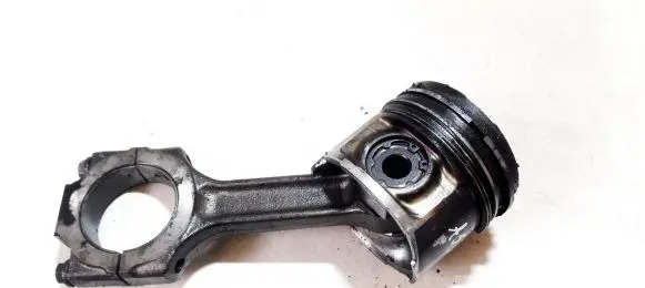Alfa Romeo 156 Piston with connecting rod