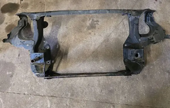 Mercedes-Benz ML W164 Radiator support slam panel