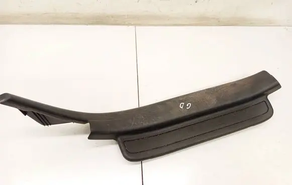 Toyota Avensis T250 Rear sill trim cover 6791705030