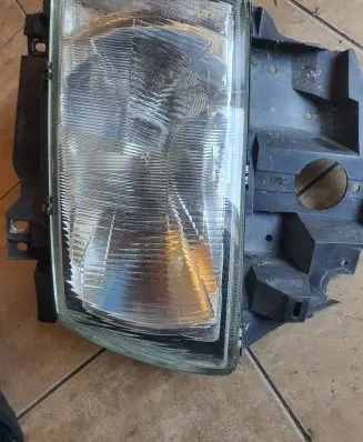 Volkswagen Transporter - Caravelle T4 Headlight/headlamp 7d1941009D 5082