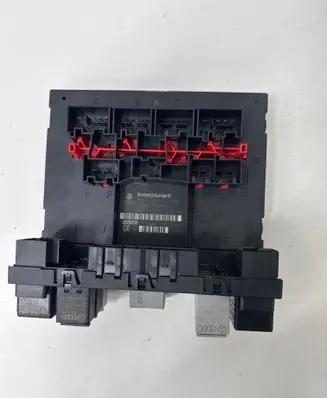 Audi A3 S3 8P Comfort/convenience module 8P0907279K H54S2501 F005V00584