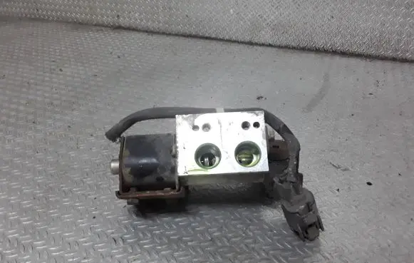 Honda CR-V Air conditioning (A/C) expansion valve 