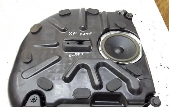 Jaguar XF Subwoofer speaker 8x2319a067a