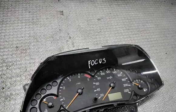 Ford Focus Speedometer (instrument cluster) 98AP10B885AA 44ZU113AU