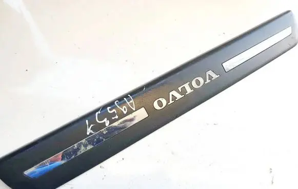 Volvo S40 Front sill trim cover 30744287 08622671