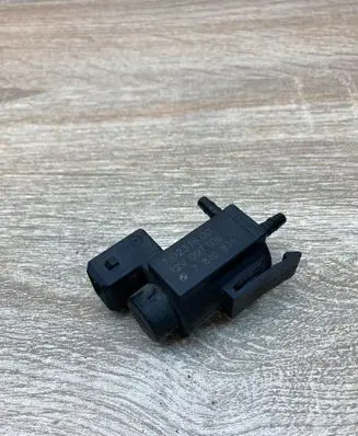 BMW 3 GT F34 Turbo solenoid valve 7810831 70231800