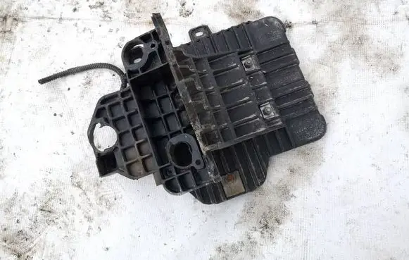 Suzuki SX4 S-Cross Battery bracket 7252161m00 72521-61m00
