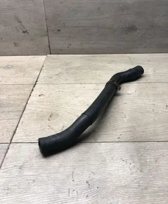 Volkswagen PASSAT B8 Engine coolant pipe/hose 5Q0122101CK