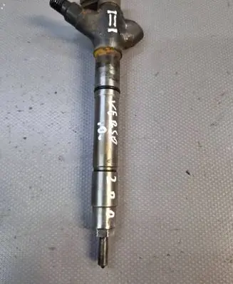 Toyota Verso Fuel injector 236700R100
