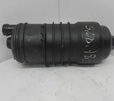 Audi A8 S8 D3 4E Oil filter mounting bracket 8558686