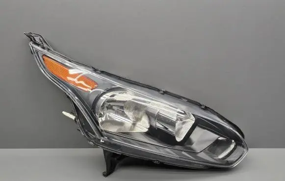 Ford Grand Tourneo Connect Headlight/headlamp 90070363