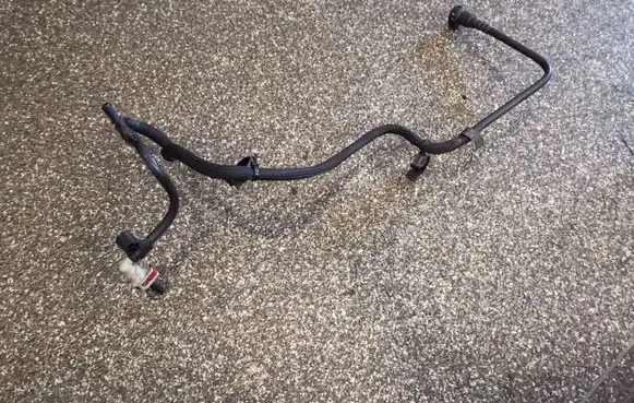 Dodge Durango Air intake hose/pipe