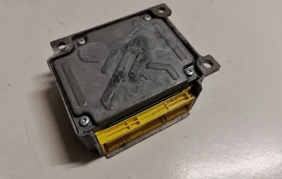 Mercedes-Benz E W211 Airbag control unit/module A2118209485