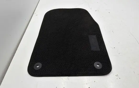 Jeep Grand Cherokee Front floor mat 5LR85TRW