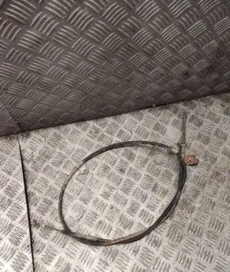 Toyota Prius (XW20) Hand brake release cable 