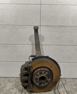 Mercedes-Benz ML W164 Front wheel hub spindle knuckle 68352401