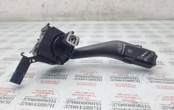 Volkswagen Touran I Wiper control stalk 1K0953519J