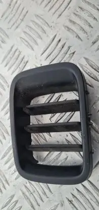 Suzuki Jimny Bonnet/hood grill 