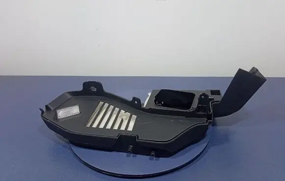Citroen DS5 Tailgate/boot cover trim set 9806288577