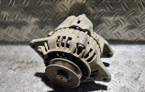 Mazda 323 F Generator/alternator A2T35177