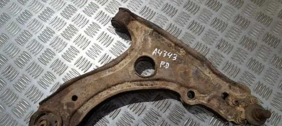 Volkswagen Golf II Front lower control arm/wishbone