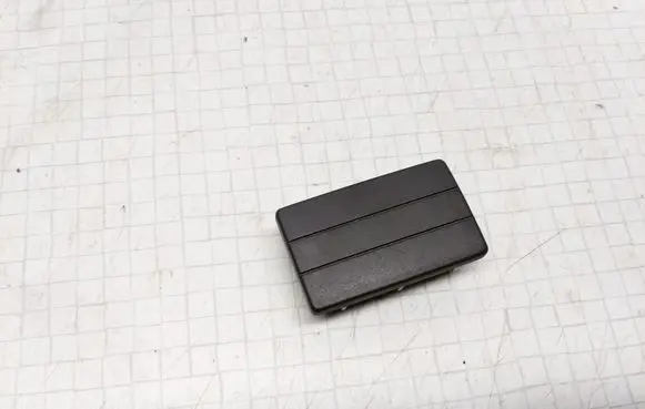 Volkswagen PASSAT B4 Other interior part 3A0858179