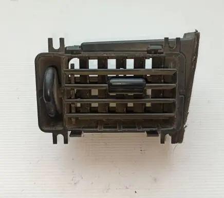 Volkswagen II LT Dash center air vent grill 9018310030 9018300154