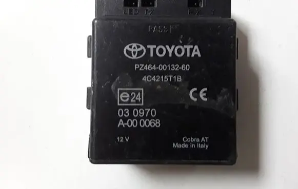 Toyota Hilux (AN10, AN20, AN30) Alarm control unit/module 4C4215T1B