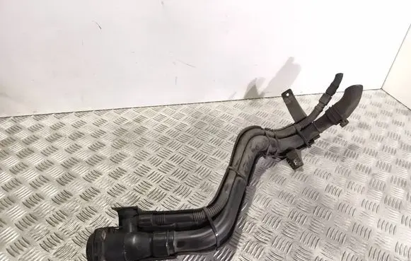 Hyundai i20 (PB PBT) Fuel tank filler neck pipe 