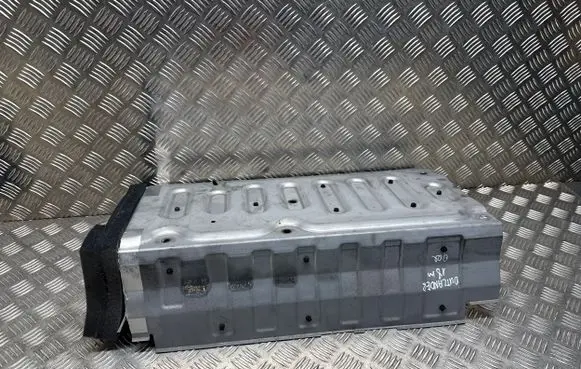 Mitsubishi Outlander Battery box tray cover/lid 