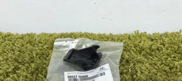 Hyundai Ioniq 5 Front bumper mounting bracket 86557-gi000
