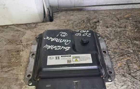 Subaru Outback Engine control unit/module 22611AP841 2758009843