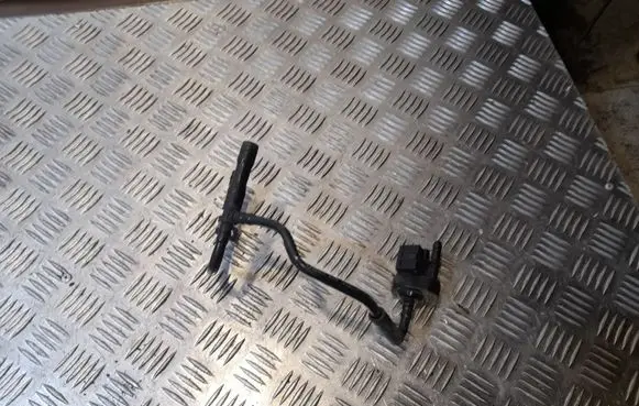 Audi A6 S6 C7 4G Breather hose sensor 06H906517AA