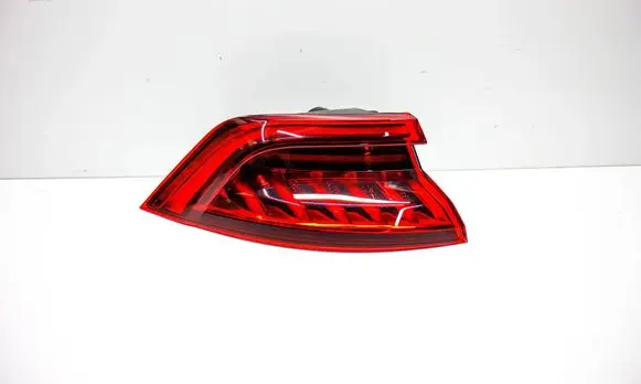 Audi Q8 Rear/tail lights 4M8945069C