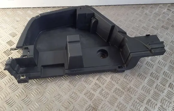 Toyota Avensis T270 Glove box in trunk 6499705030
