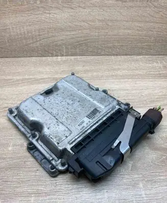 Citroen Xsara Engine control unit/module ECU 9643525080 0281010750