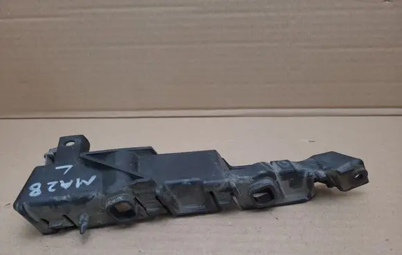 Audi A6 C7 Front bumper mounting bracket 4G0807283